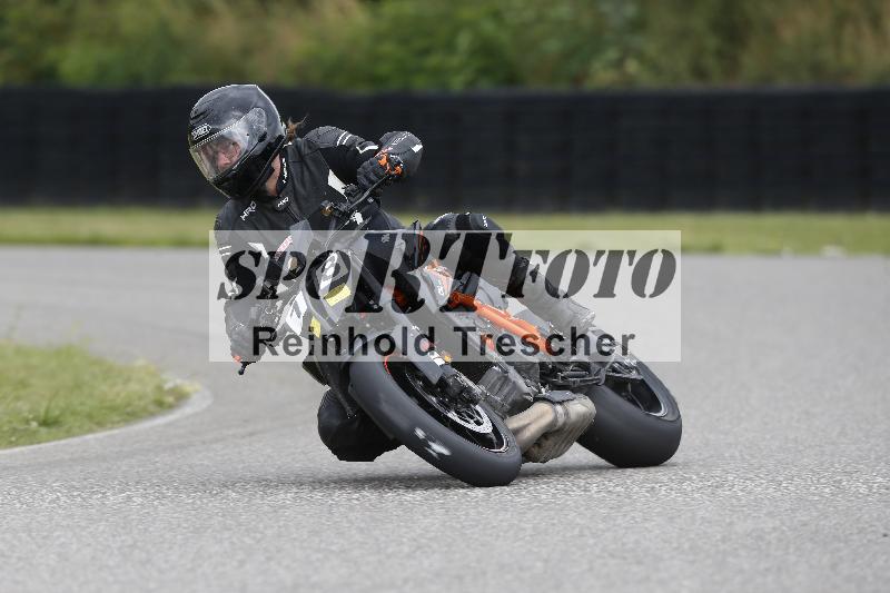 /23 07.06.2025 TZ Motorsport ADR/18